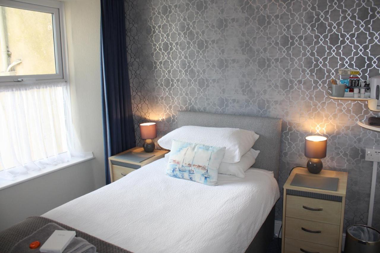 ฮาร์คอร์ต โฮเทล Hotel อิลฟราคูมบ์ ภายนอก รูปภาพ